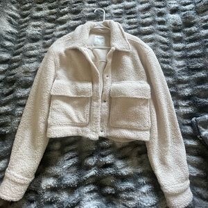 Women’s Abercrombie Cropped Sherpa Shacket
